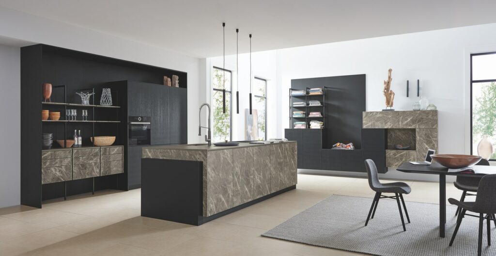 Ballerina Ceramic Open Plan Kitchen With Island 1 | Totally Kitchens, Southampton